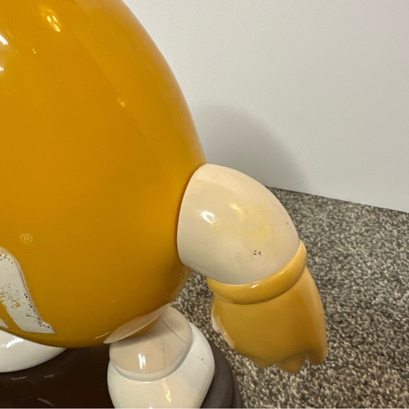 VINTAGE 1991 YELLOW PEANUT M&M CANDY DISPENSER 10" TALL MARS INC, Display Only - Picture 6 of 8